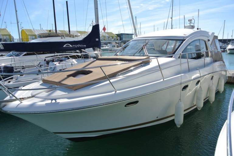 Jeanneau Prestige 38S | Brighton Boat Sales